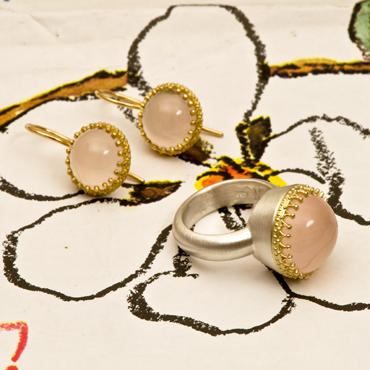Ring: Gold 750/-, Rose Quartz, Silver